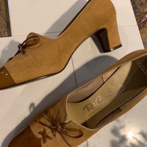 Mod Sixties Babydoll Shoes - Picture 4 of 4